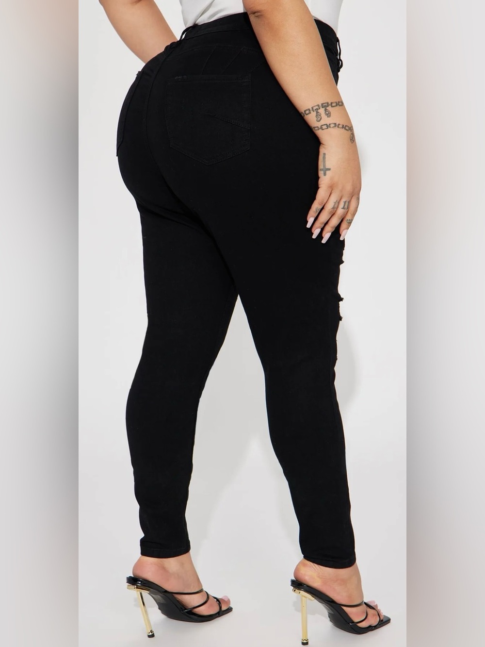 Fashion Nova Curve High Rise Denim Booty Lifting Black Ripped Skinny Jeans Sz 22 - Picture 2 of 12